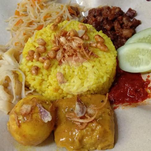 21 Rumah Makan Kuning Kumplit Terfavorit
