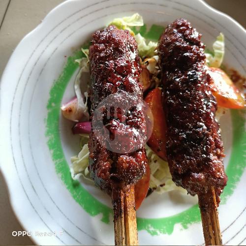 21 Tempat Makan Sate Buntel Terfavorit di Solo