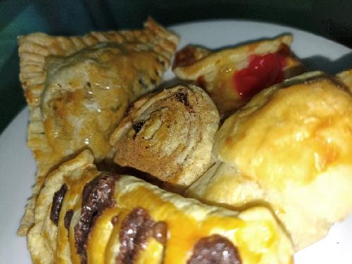 Chels Pastry, Jl.Pesona Bhayangkara, Iceu Nurlita