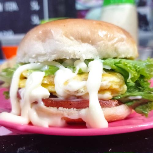 19 Restoran Beef Burger Favorit di Tasikmalaya