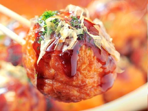 Tukuraa Takoyaki, Putri Meindrawanti