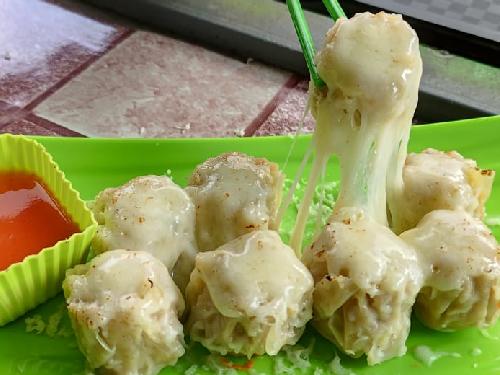 Dimsum Ramah, Tiban Center, Pujasera Tiban Center No. 30, Mega Puspita Handayani