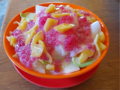 Es Oyen Siomay Bandung Kencana, Tanah Sareal/Kencana/Bogor, Dewi Febrianti