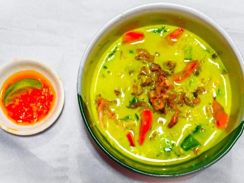 Soto Medan Dan sop, Syarifah Nuraini