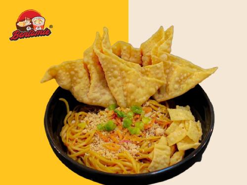 Mie Level Pedas Bentomie Kopo, Taman Kopo Indah, Suci Nurul Afrilian