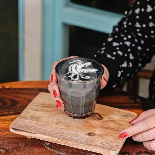 17 Resto Charcoal Latte Termurah di Bali
