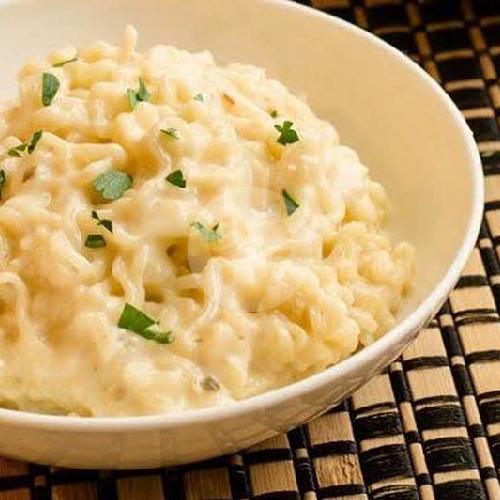27 Resto Mie Carbonara Favorit