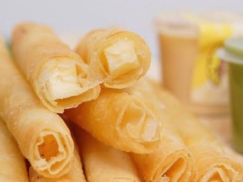 Juragan Frozen Food, Fitria Mandasari