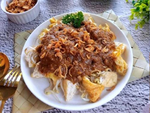 DAPUR SEDERHANA (SEBLAK & PANGSIT GORENG), Gg Merpati 5 (seblak Haikal), Sitihawa