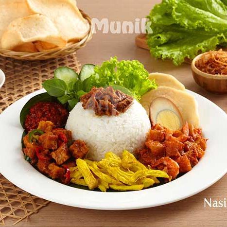 21 Restoran Nasi Gurih Telur Bulat Terfavorit di Medan