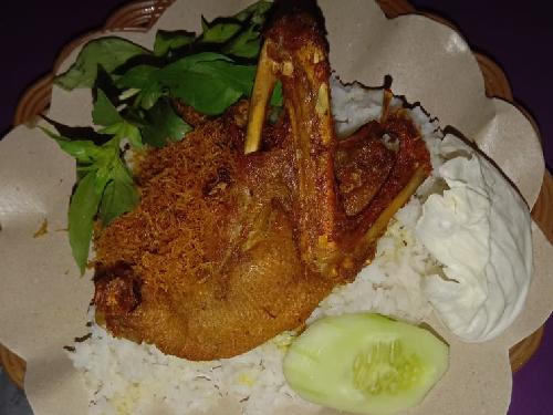 jualan nasi bebek , YANTI
