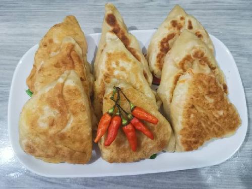 MARTABAK MIE BIHUN, Prayogo Candra Surya