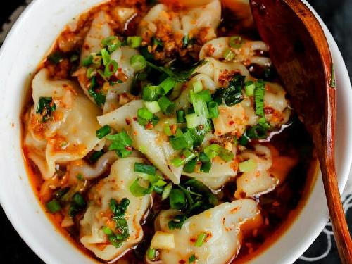 Dimsum Wonton Edun, Holifah
