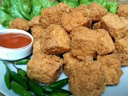 Tahu Sumedang Sari Bungsu, Agung Nugraha