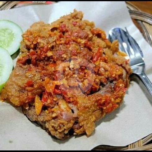 28 Restoran Ayam Geprek Crispy Paling Lezat di Yogyakarta