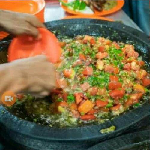 30 Resto Sambel Pecak Terfavorit di Medan