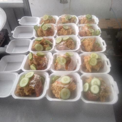 29 Rumah Makan Fried Chicken Ayam Geprek Paling Enak di Jakarta