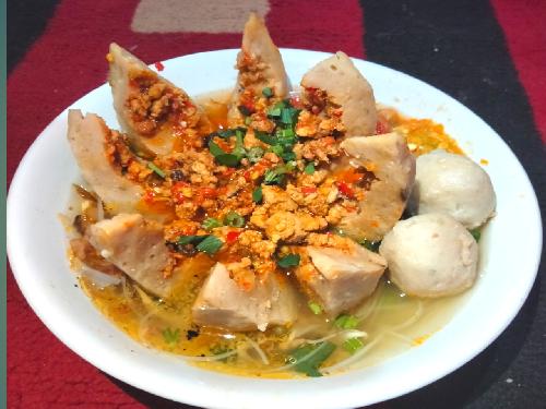 Mie Ayam Bakso Sido Mampir, HANI MARYANI