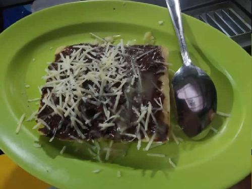 Warung Mia Pancong Lumer, Jl Hidup Baru Raya No.38, Yesi Delfita