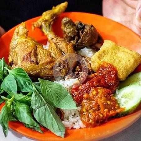19 Resto Nasi Pecel Ayam Terbaik di Palembang