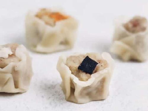 Dimsum Ayam Legit Naya, T Zahirsyah