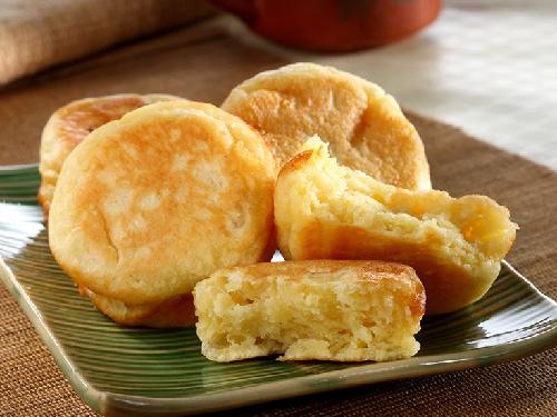 Kue Kamir Mayang Jati Luhur, Depan Steam Motor/Mobil 39, Moh Riyan Adi pangestu