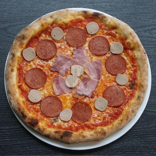 29 Resto Pizza Meat Lovers Terlezat