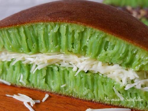 Martabak Top 99 Kedungdoro, Kec.Tegalsari, Uswatun Hasanah