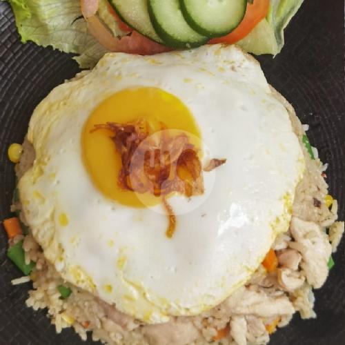 24 Rumah Makan Nasi Goreng Ayam Telor Terfavorit di Bali