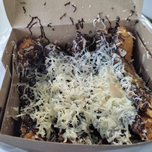 17 Tempat Makan Pisang Coklat Keju Terfavorit di Padang