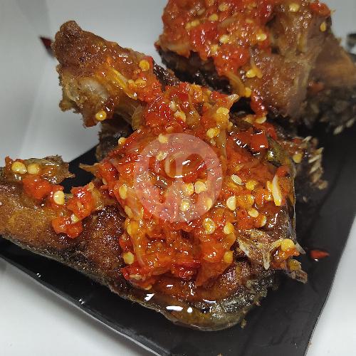 22 Restoran Sambal Nila Favorit