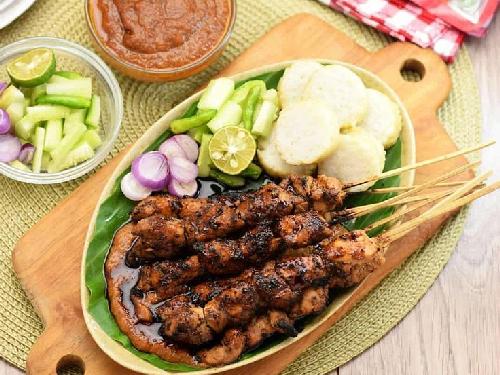 Sate Madura Mantul, Jln Nangka .Gg Stial, Febriyanti Ika SAPUTRI