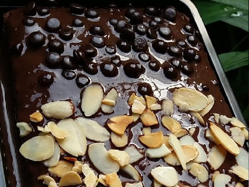 Brownies Ladhidh, Bumi Suko Indah Blok FF 14., Cucu Suhada