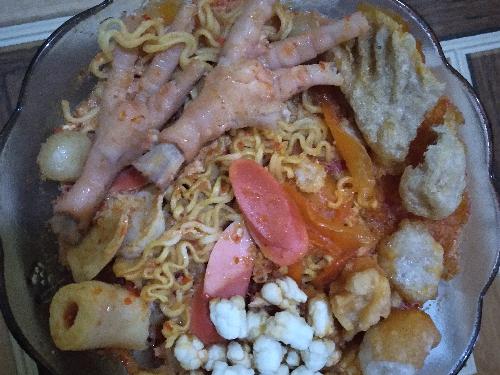 Warung SEBLAK suka Suka, Tapos Cimpaeun, Desi Apiyani