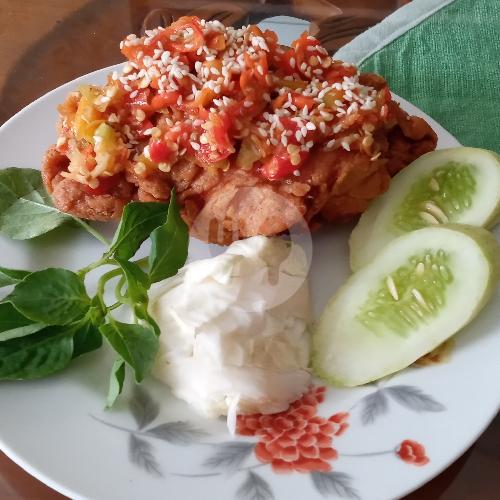 8 Rumah Makan Ayam Sambal Geprek Terlezat di Serang