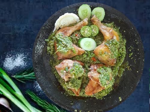 Ayam Penyetan Sambel Ijo, Pintu Belakang CCM, Imam JAELANI