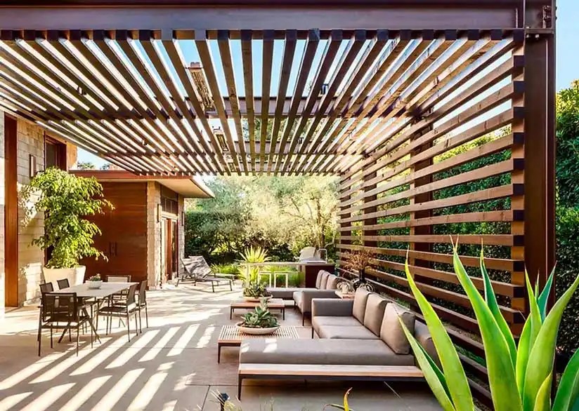 مظلات خشبيه خارجيه