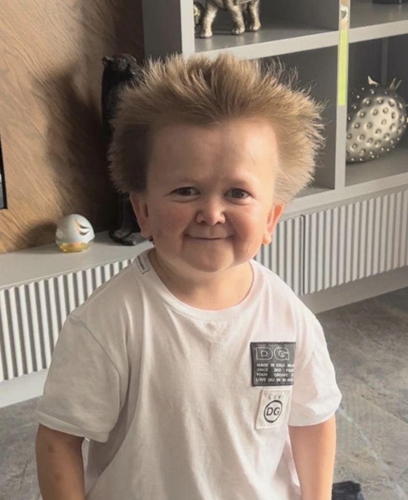 Almost Friday - Download Creative Space Photo | HD