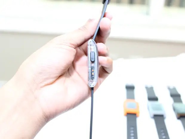 Pebble Analysis Pdf Smartwatch Business - 4K Minimal Designs for Desktop