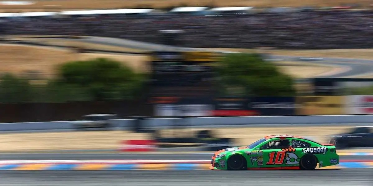 Scott Holsopple Linkedin - Mountain Textures - Modern Ultra HD Collection