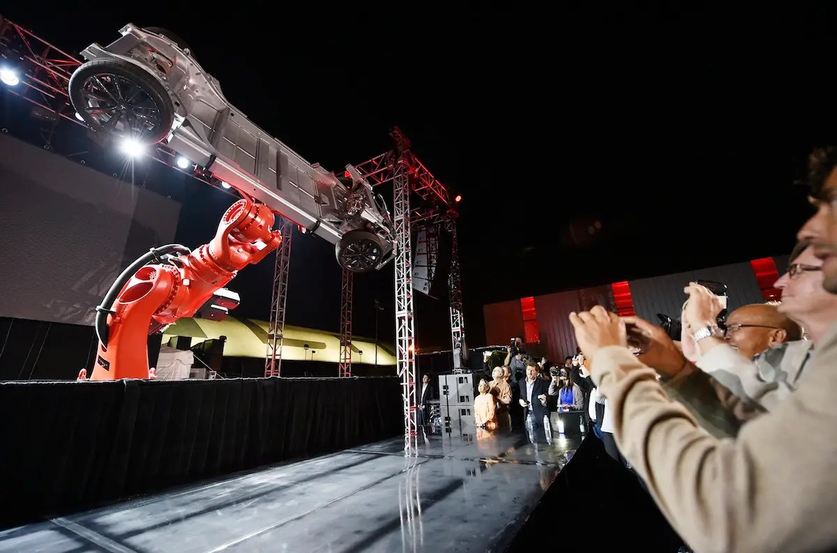 How Tesla Can Conquer The Business World Elon Musk Company Analysis - Space Illustrations - Artistic Full HD Collection