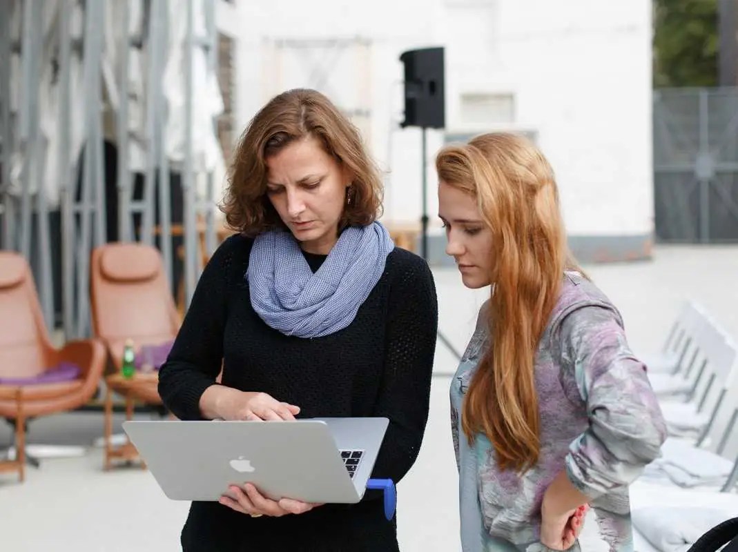 Facebook Interview Questions Management Consulted - Ocean Pictures - High Quality 4K Collection