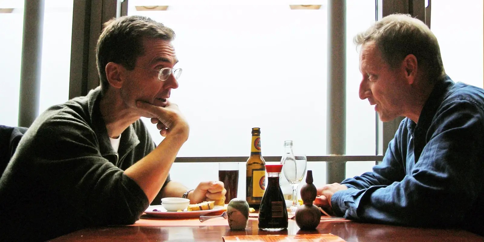 How To Become More Charismatic Business Insider - Dark Designs - Classic Retina Collection