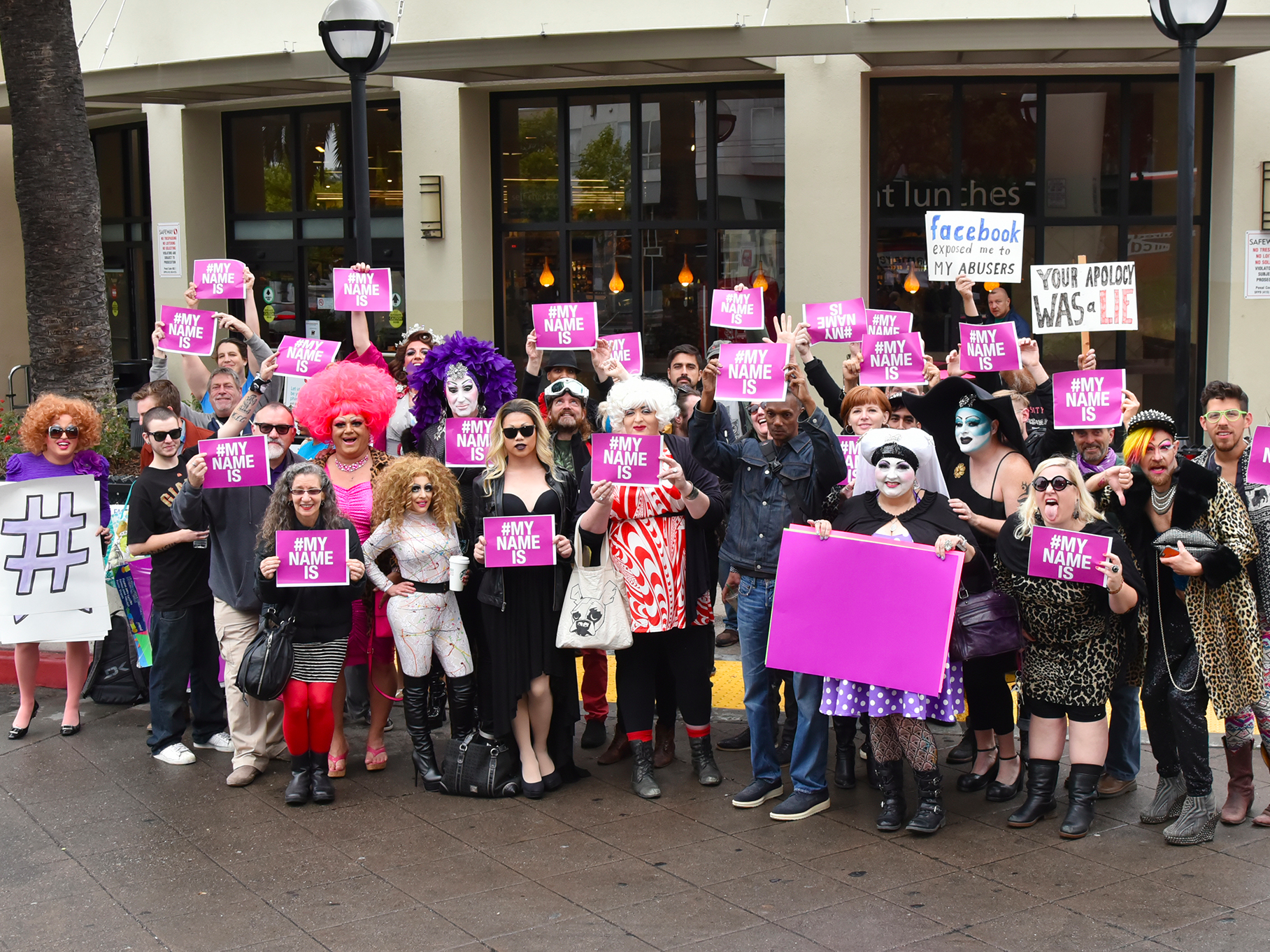 Facebook Tests Changes To Real Name Policy - Best Minimal Illustrations in Mobile