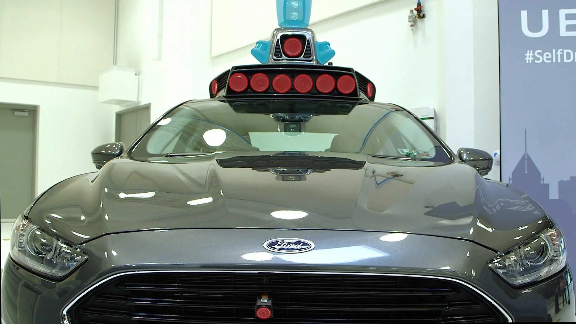 Driverless Google Car Crashes For The First Time E - Download Ultra HD Space Texture | Ultra HD