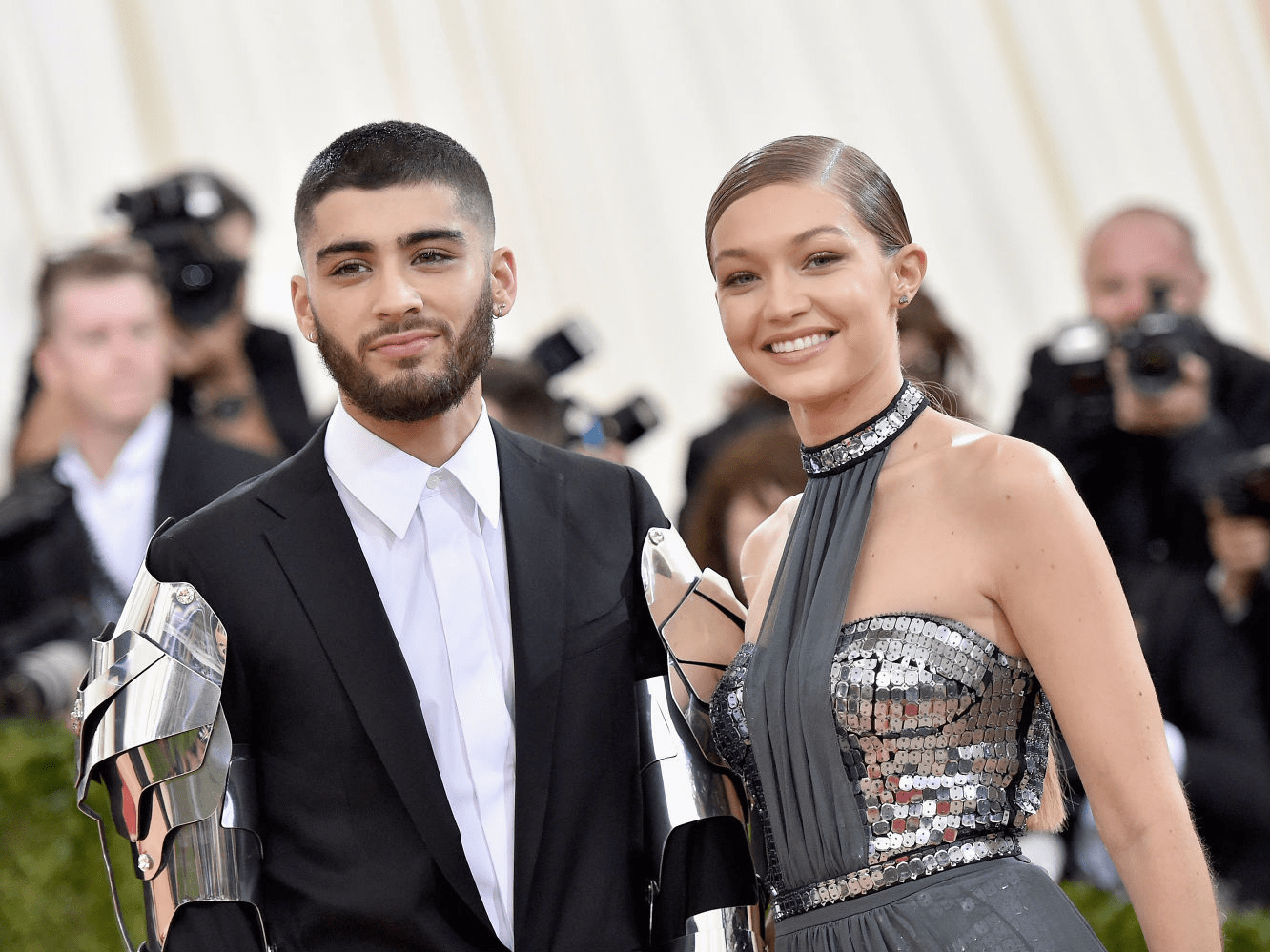 Gigi Hadid Zayn Malik Wife . Gigi Hadid And Zayn Malik S Complete Relationship Timeline