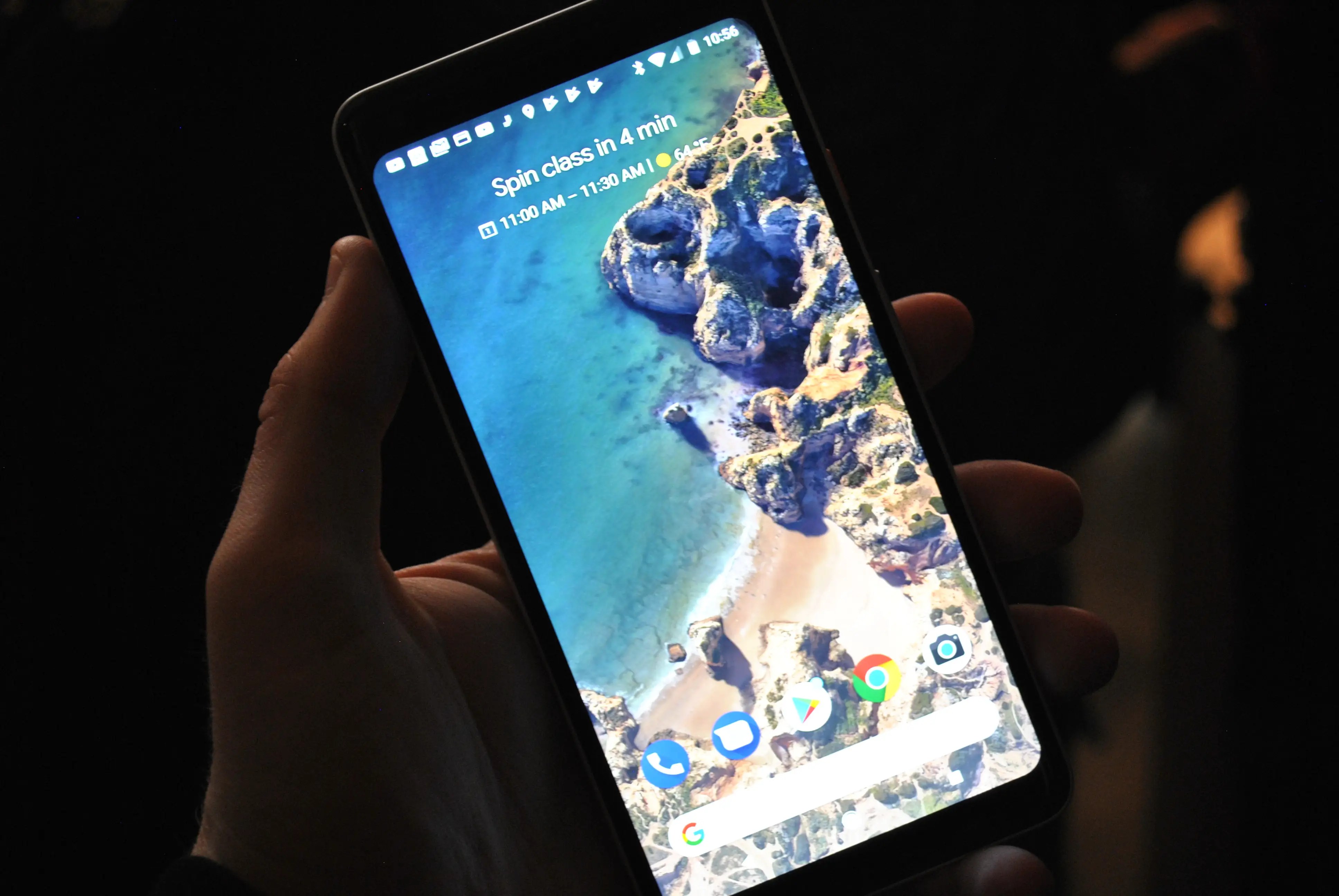 Google Pixel 2 First Look Hands On - Premium Geometric Design Gallery - Mobile