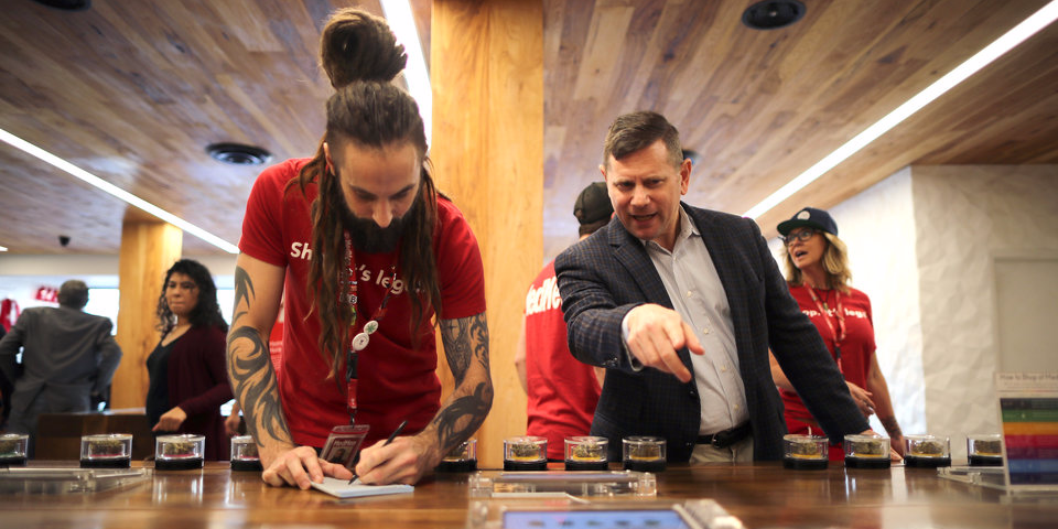 Unicorn Startups Billion Dollar Startups 2018 Updated List Tech - Premium Abstract Art Gallery - Ultra HD