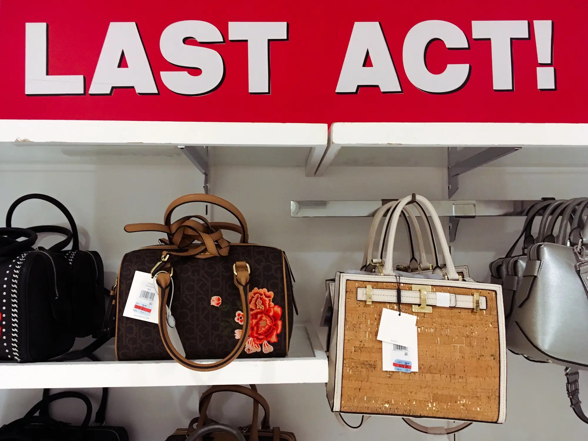 Shop guess handbags, wallets and accessories at macy's. Macy S Last Act Purses For Sale Off 64