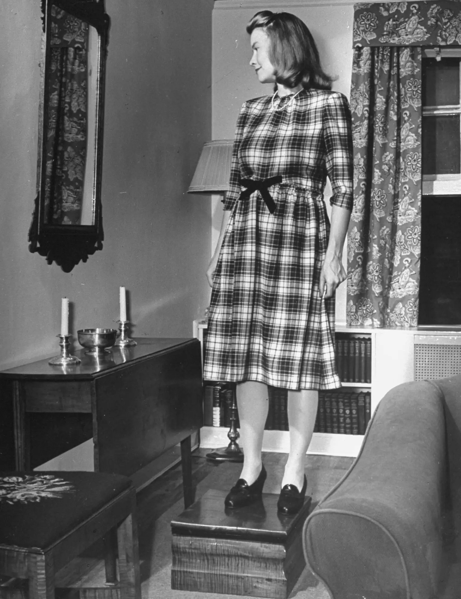 How Maternity Style Has Changed Over The Years - Download Beautiful Light Wallpaper | High Resolution